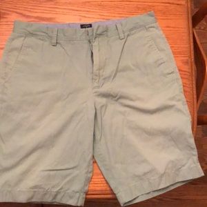 J crew men’s shorts -33